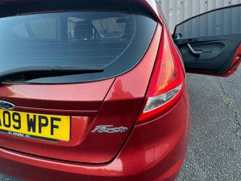 Ford Fiesta 1.4 Style + Hatchback 3dr Petrol Automatic (154 g/km, 94 bhp)