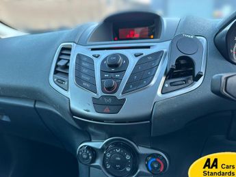 Ford Fiesta 1.4 Style + Hatchback 3dr Petrol Automatic (154 g/km, 94 bhp)