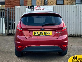 Ford Fiesta 1.4 Style + Hatchback 3dr Petrol Automatic (154 g/km, 94 bhp)