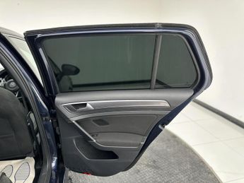 Volkswagen Golf 1.4 TSI BlueMotion Tech ACT R-Line Hatchback 5dr Petrol DSG Euro