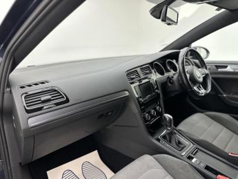 Volkswagen Golf 1.4 TSI BlueMotion Tech ACT R-Line Hatchback 5dr Petrol DSG Euro