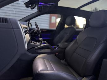 Porsche Cayenne 3.0T V6 TiptronicS 4WD Euro 6 (s/s) 5dr