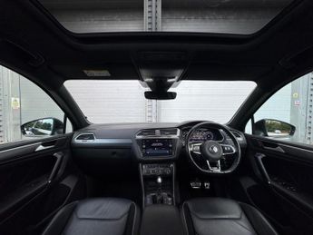 Volkswagen Tiguan 2.0 TDI R-Line DSG 4Motion Euro 6 (s/s) 5dr