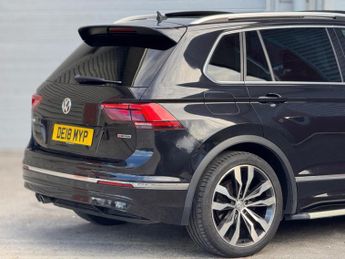 Volkswagen Tiguan 2.0 TDI R-Line DSG 4Motion Euro 6 (s/s) 5dr