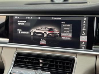 Porsche Panamera 2.9 V6 E-Hybrid 14kWh 4 Sport Turismo PDK 4WD Euro 6 (s/s) 5dr