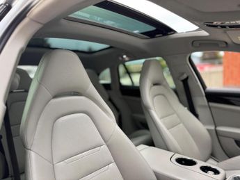 Porsche Panamera 2.9 V6 E-Hybrid 14kWh 4 Sport Turismo PDK 4WD Euro 6 (s/s) 5dr
