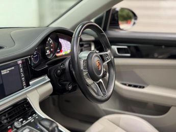 Porsche Panamera 2.9 V6 E-Hybrid 14kWh 4 Sport Turismo PDK 4WD Euro 6 (s/s) 5dr