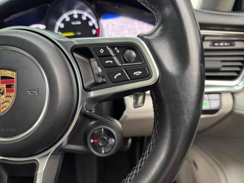 Porsche Panamera 2.9 V6 E-Hybrid 14kWh 4 Sport Turismo PDK 4WD Euro 6 (s/s) 5dr