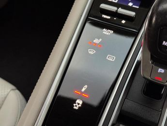Porsche Panamera 2.9 V6 E-Hybrid 14kWh 4 Sport Turismo PDK 4WD Euro 6 (s/s) 5dr