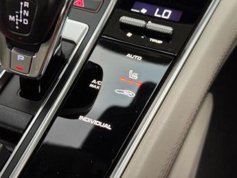 Porsche Panamera 2.9 V6 E-Hybrid 14kWh 4 Sport Turismo PDK 4WD Euro 6 (s/s) 5dr