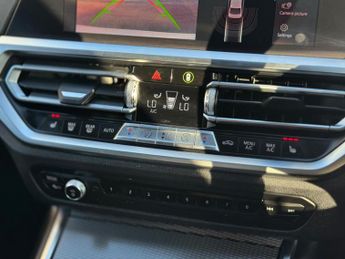 BMW 3 Series 2.0 330e 12kWh M Sport Auto xDrive Euro 6 (s/s) 4dr