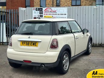 MINI Hatch 1.4 One Hatchback 3dr Petrol Steptronic Euro 4 (95 ps)