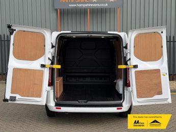 Ford Transit Custom 2.0 300 EcoBlue Limited Panel Van 5dr Diesel Auto L1 H1 Euro 6 (