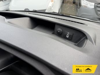 Ford Transit Custom 2.0 300 EcoBlue Limited Panel Van 5dr Diesel Auto L1 H1 Euro 6 (