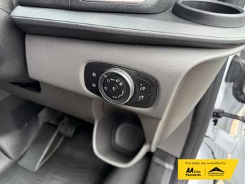 Ford Transit Custom 2.0 300 EcoBlue Limited Panel Van 5dr Diesel Auto L1 H1 Euro 6 (