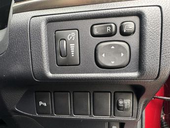 Lexus CT 1.8 200h Advance Hatchback 5dr Petrol Hybrid CVT Euro 6 (s/s) (1