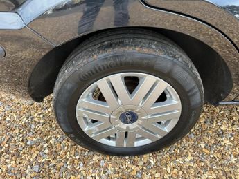 Ford Fusion 1.6 3 Hatchback 5dr Petrol Manual (157 g/km, 99 bhp)