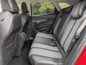 Peugeot 3008 1.5 BlueHDi Allure SUV 5dr Diesel EAT Euro 6 (s/s) (130 ps)