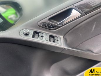 Volkswagen Golf 1.4 TSI Match Hatchback 5dr Petrol DSG Euro 5 (122 ps)