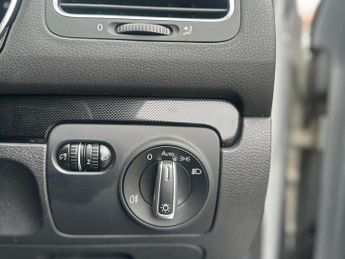 Volkswagen Golf 1.4 TSI Match Hatchback 5dr Petrol DSG Euro 5 (122 ps)