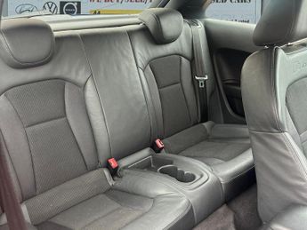 Audi A1 1.4 TFSI S line Hatchback 3dr Petrol S Tronic Euro 5 (s/s) (122 