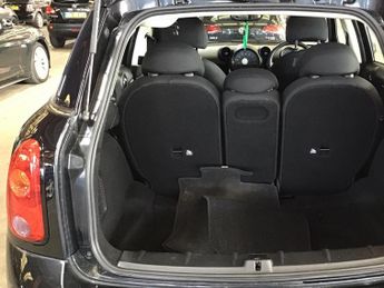 MINI Countryman 2.0 Cooper D SUV 5dr Diesel Auto ALL4 Euro 5 (112 ps)