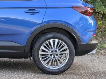 Vauxhall Grandland X 1.5 Turbo D BlueInjection Sport Nav SUV 5dr Diesel Auto Euro 6 (