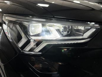 Audi Q3 1.5 TFSI CoD 35 Vorsprung SUV 5dr Petrol S Tronic Euro 6 (s/s) (