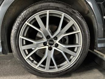 Audi Q3 1.5 TFSI CoD 35 Vorsprung SUV 5dr Petrol S Tronic Euro 6 (s/s) (