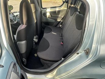 Toyota AYGO 1.0 VVT-i Sport Hatchback 5dr Petrol MultiMode Euro 4 (67 bhp)