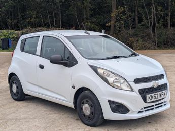 Chevrolet Spark 1.0i LS Hatchback 5dr Petrol Manual Euro 5 (Non a/c) (68 ps)