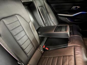 BMW 3 Series 2.0 320i M Sport Saloon 4dr Petrol Auto Euro 6 (s/s) (184 ps)