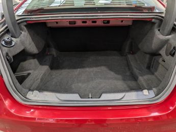 Jaguar XE 2.0d Prestige Saloon 4dr Diesel Manual Euro 6 (s/s) (163 ps)