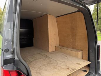 Volkswagen Transporter 2.0 TDI T32 Highline Panel Van 5dr Diesel DSG FWD SWB Euro 6 (s/