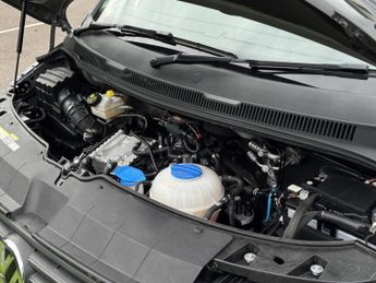 Volkswagen Transporter 2.0 TDI T32 Highline Panel Van 5dr Diesel DSG FWD SWB Euro 6 (s/