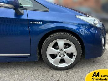 Toyota Prius 1.8 VVT-h T Spirit Hatchback 5dr Petrol Hybrid CVT Euro 5 (s/s) 