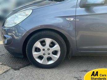 Hyundai i20 1.4 Comfort Hatchback 5dr Petrol Auto Euro 4 (99 bhp)