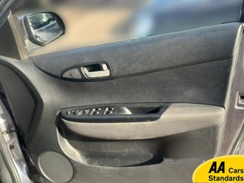 Hyundai i20 1.4 Comfort Hatchback 5dr Petrol Auto Euro 4 (99 bhp)