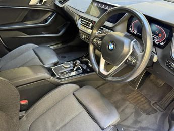 BMW 2 Series Gran Coupe 1.5 218i Sport (LCP) Saloon 4dr Petrol DCT Euro 6 (s/s) (136 ps)