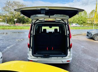 Ford Grand Tourneo Connect 1.5 TDCi Titanium MPV 5dr Diesel Powershift Euro 6 (s/s) (120 ps