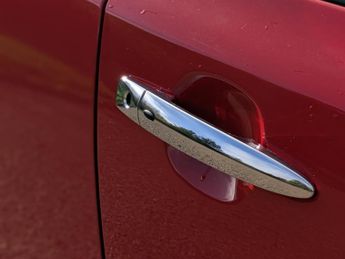 Nissan Leaf 40kWh Acenta Hatchback 5dr Electric Auto (150 ps)