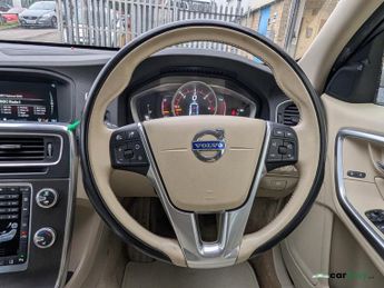 Volvo V60 2.4 D5 SE Lux Nav Estate 5dr Diesel Geartronic Euro 5 (215 ps)