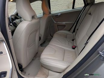 Volvo V60 2.4 D5 SE Lux Nav Estate 5dr Diesel Geartronic Euro 5 (215 ps)