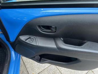 Peugeot 108 1.0 Active Hatchback 5dr Petrol 2 Tronic Euro 6 (68 ps)