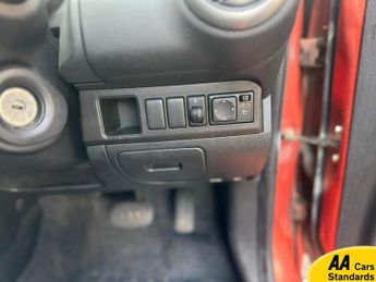 Nissan Note 1.6 16V Acenta Hatchback 5dr Petrol Auto Euro 4 (110 ps)