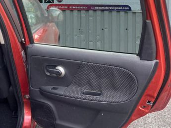 Nissan Note 1.6 16V Acenta Hatchback 5dr Petrol Auto Euro 4 (110 ps)