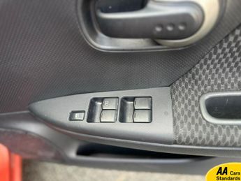 Nissan Note 1.6 16V Acenta Hatchback 5dr Petrol Auto Euro 4 (110 ps)