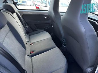 Volkswagen up! 1.0 Move up! Hatchback 5dr Petrol ASG Euro 5 (60 ps)