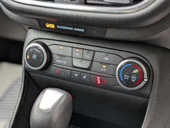 Ford Fiesta 1.0T EcoBoost GPF Zetec Hatchback 5dr Petrol Auto Euro 6 (s/s) (