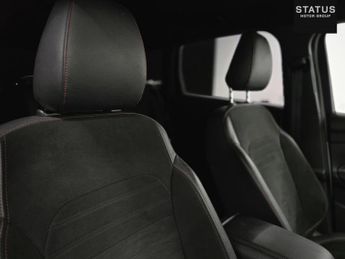 Ford Kuga 1.5T EcoBoost ST-Line SUV 5dr Petrol Auto AWD Euro 6 (s/s) (182 